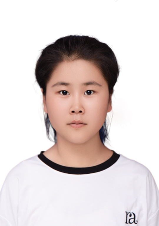 李教员 照片