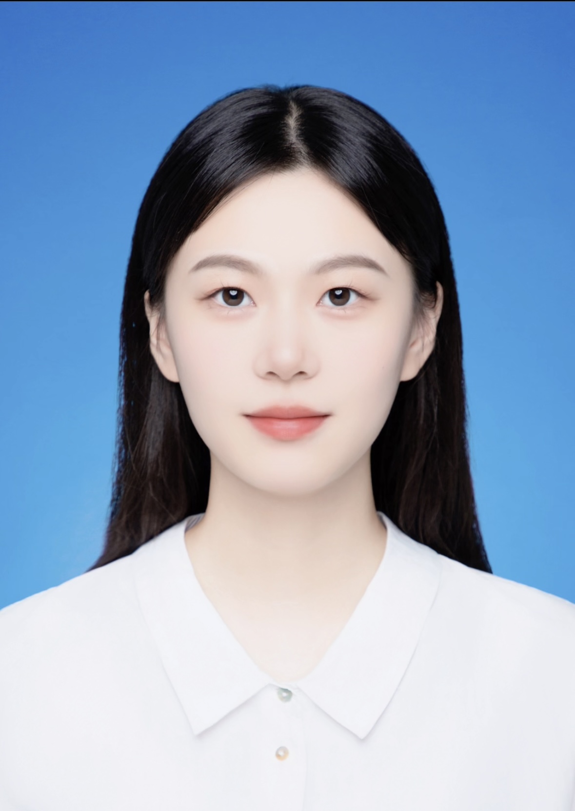 李教员 照片