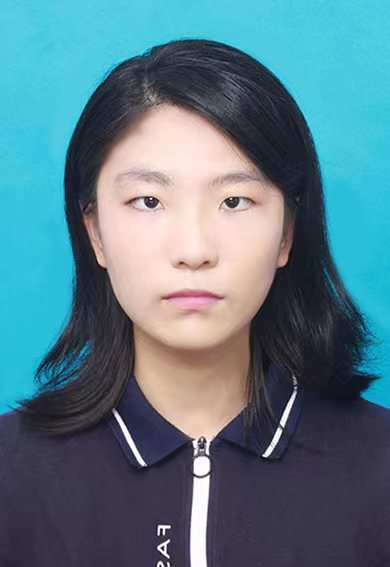 杨教员 照片