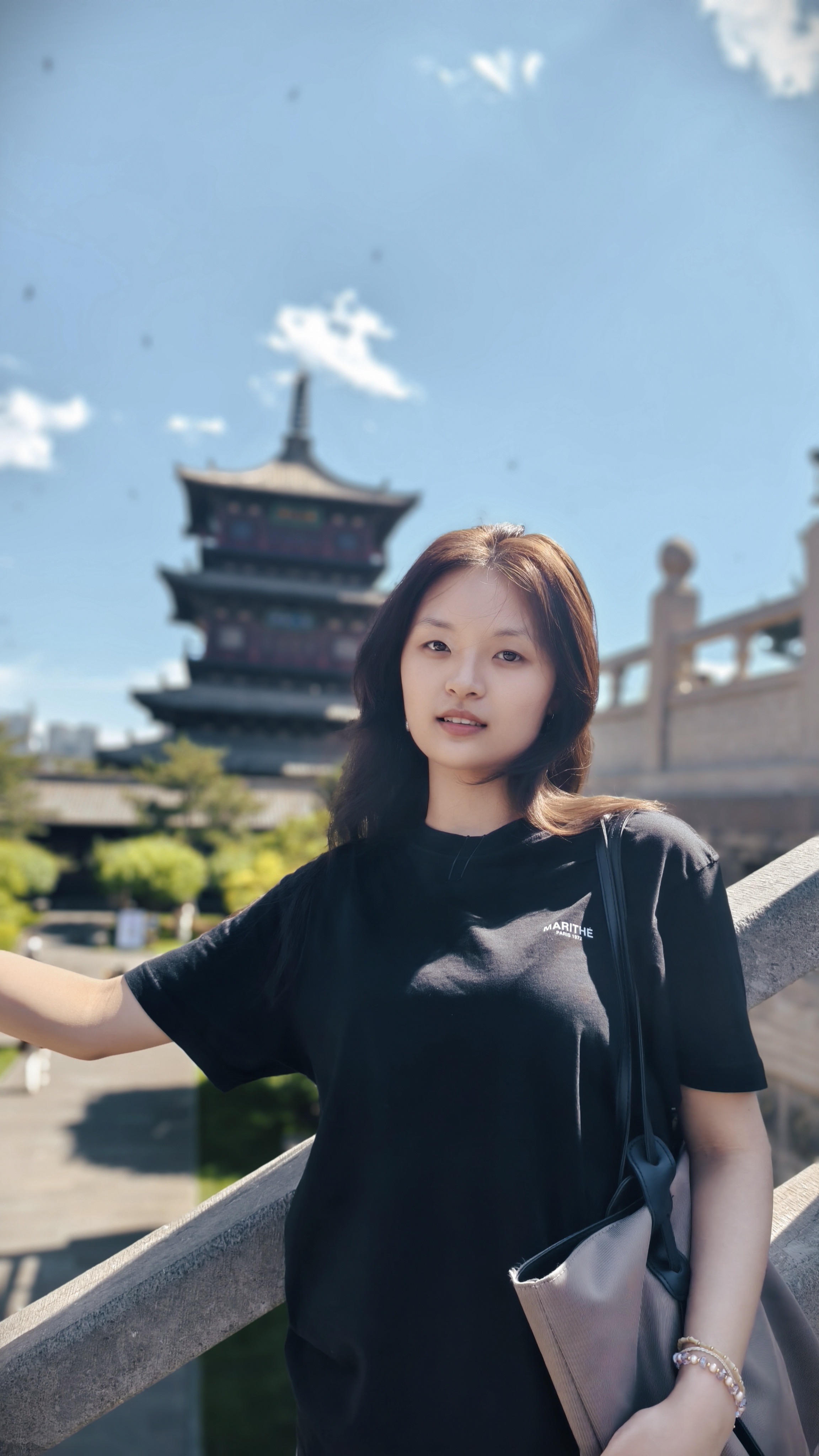 李教员 照片