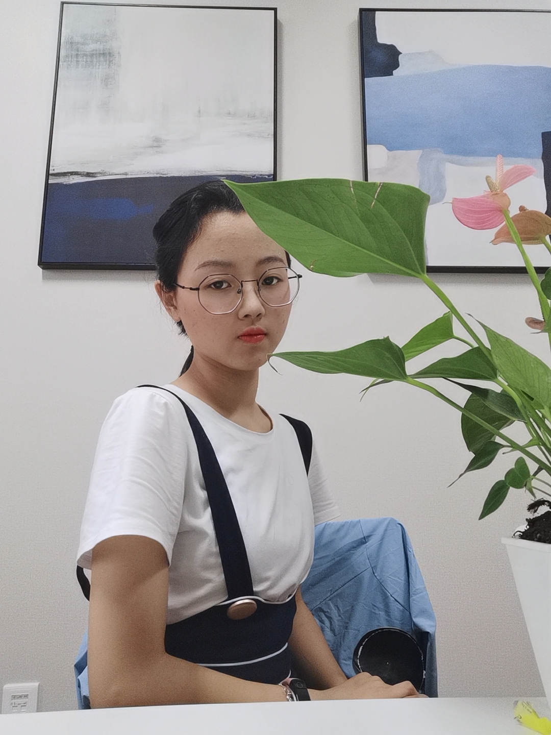 田教员 照片