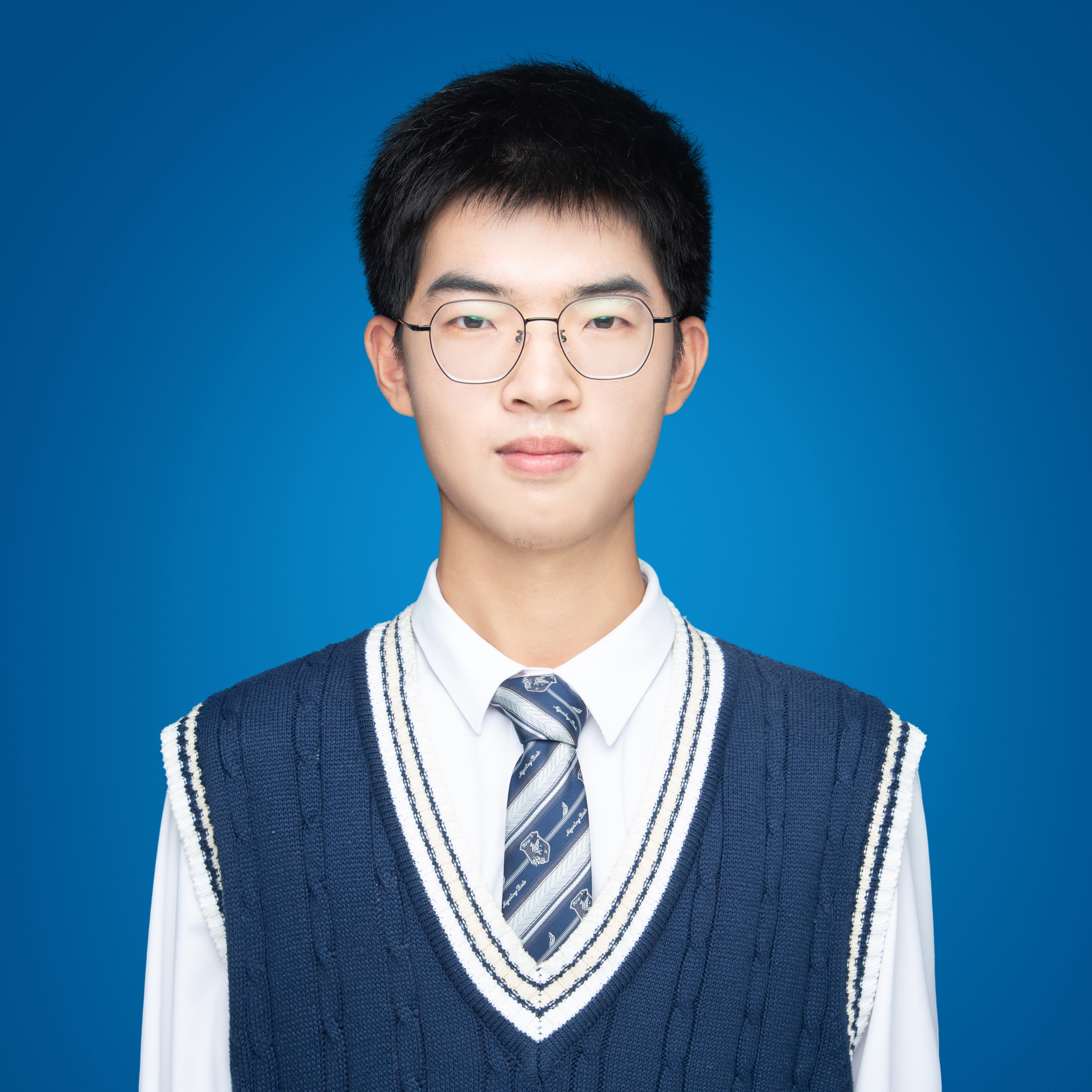 李教员 照片