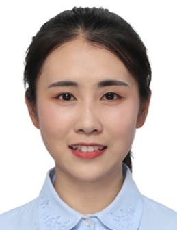 邱教员 照片