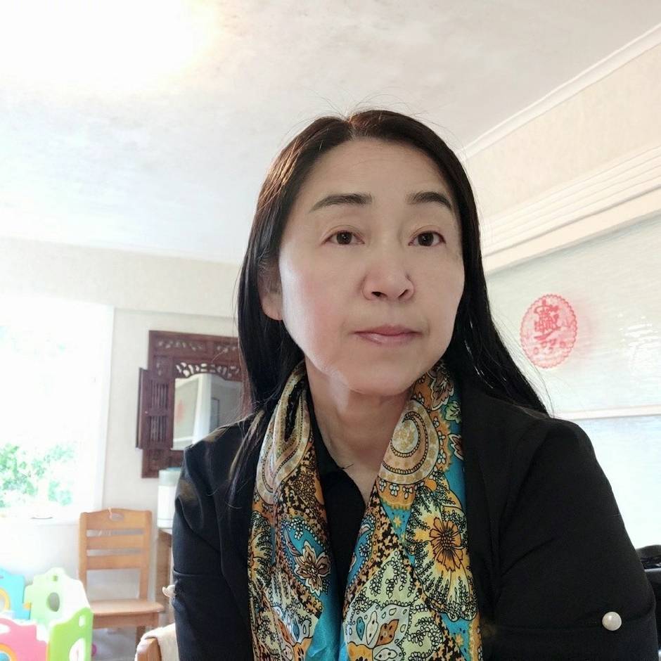 石教员 照片