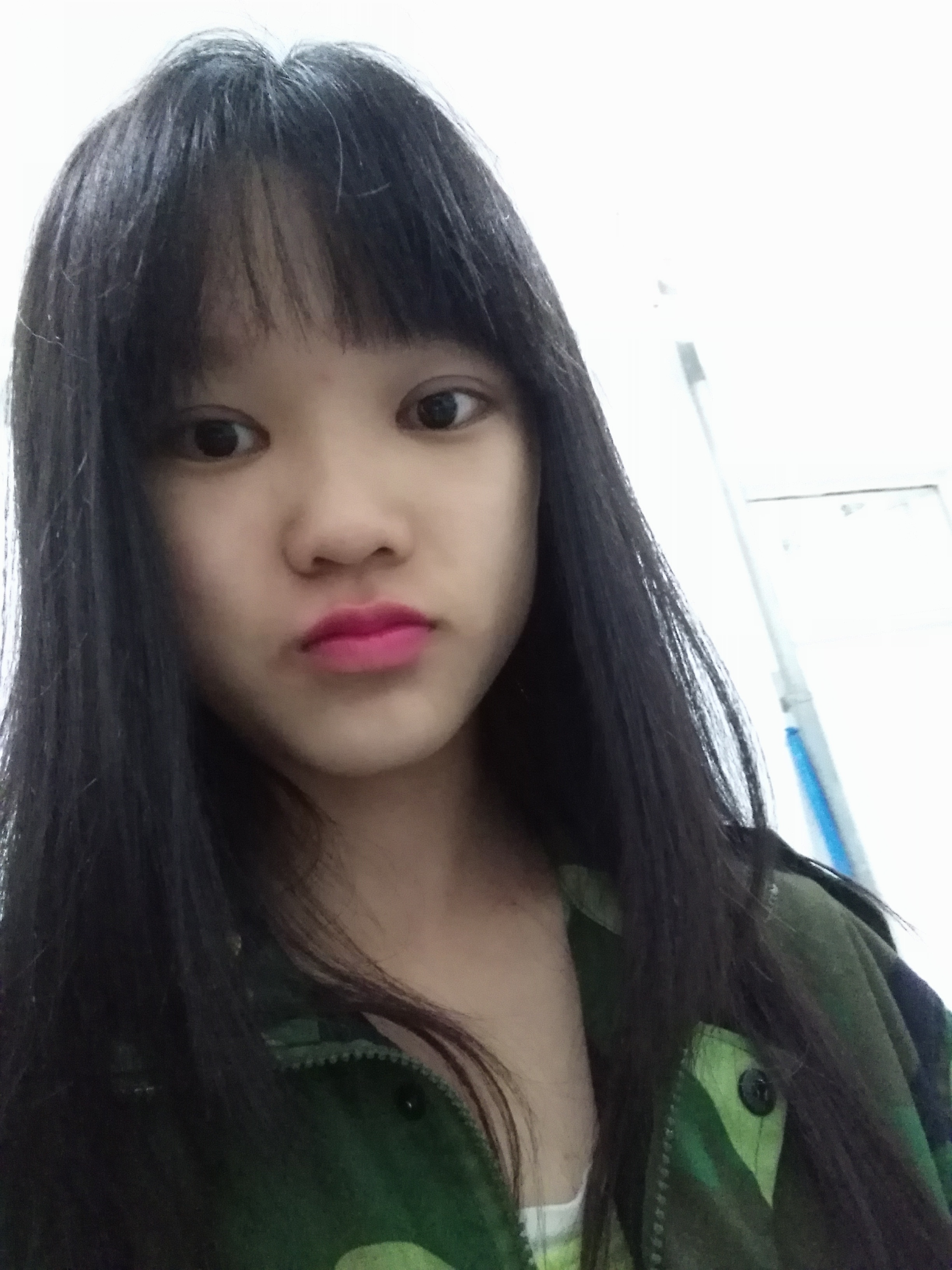 易教员 照片