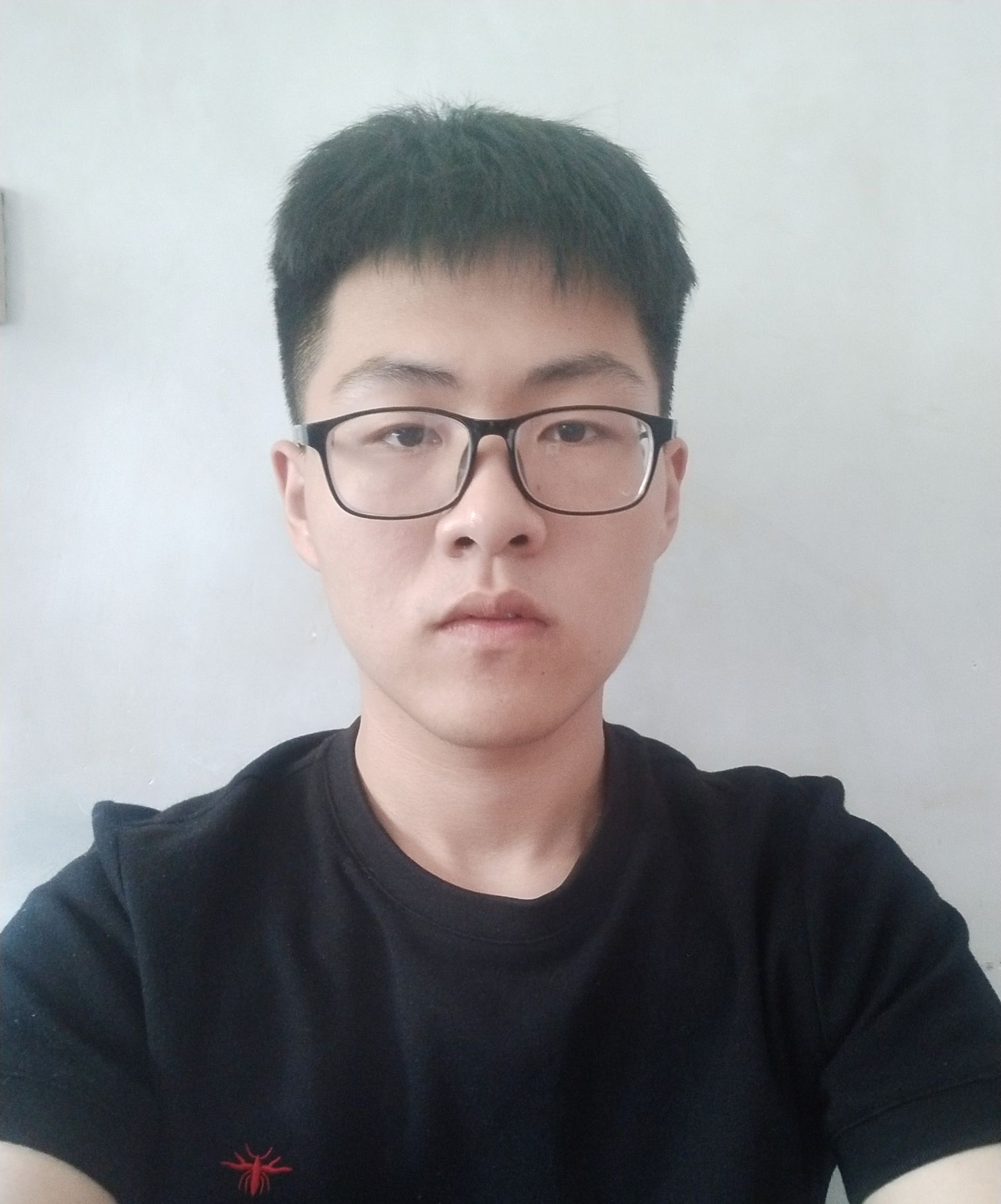 于教员 照片