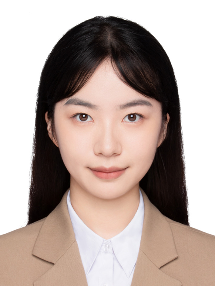 封教员 照片