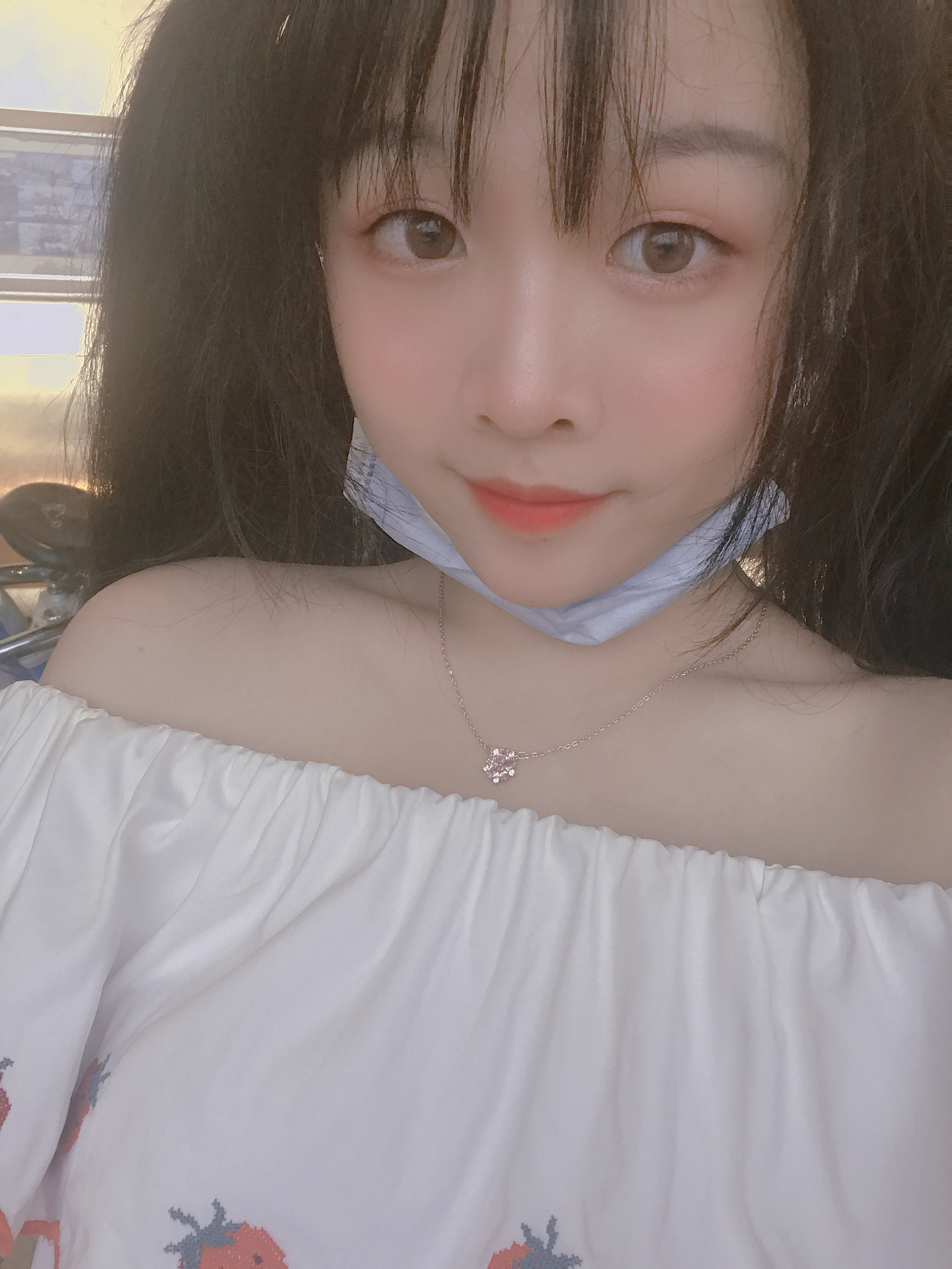 梁教员 照片