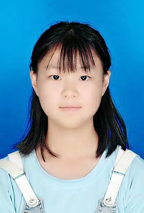 李教员 照片