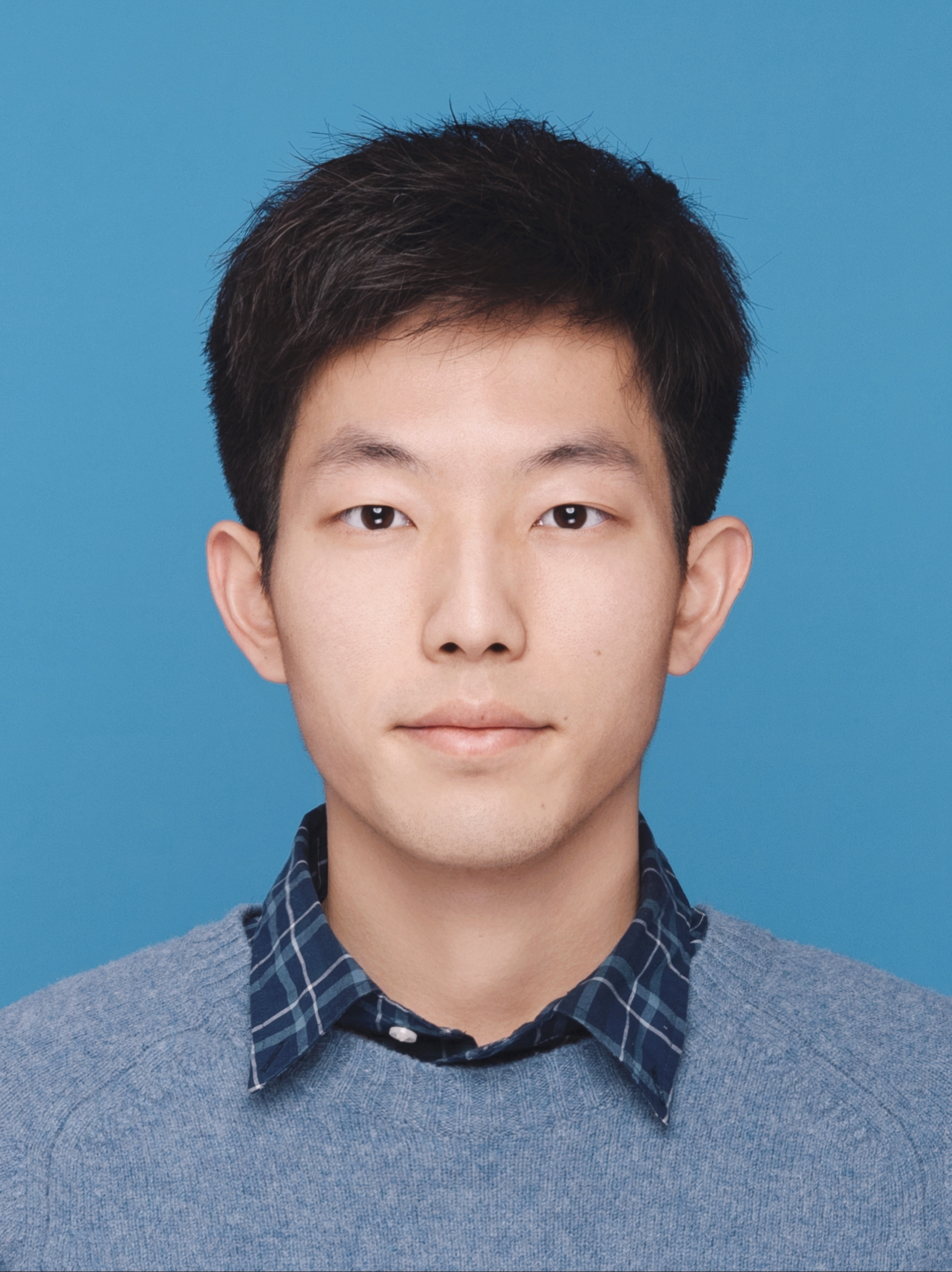李教员 照片
