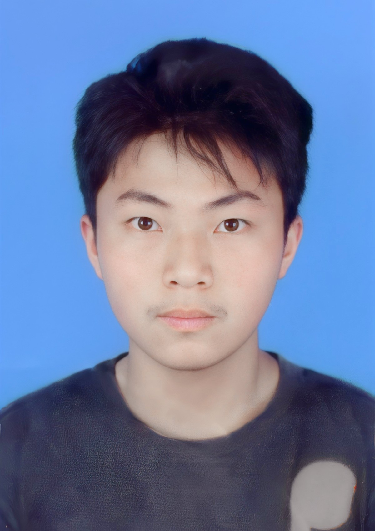 陈教员 照片