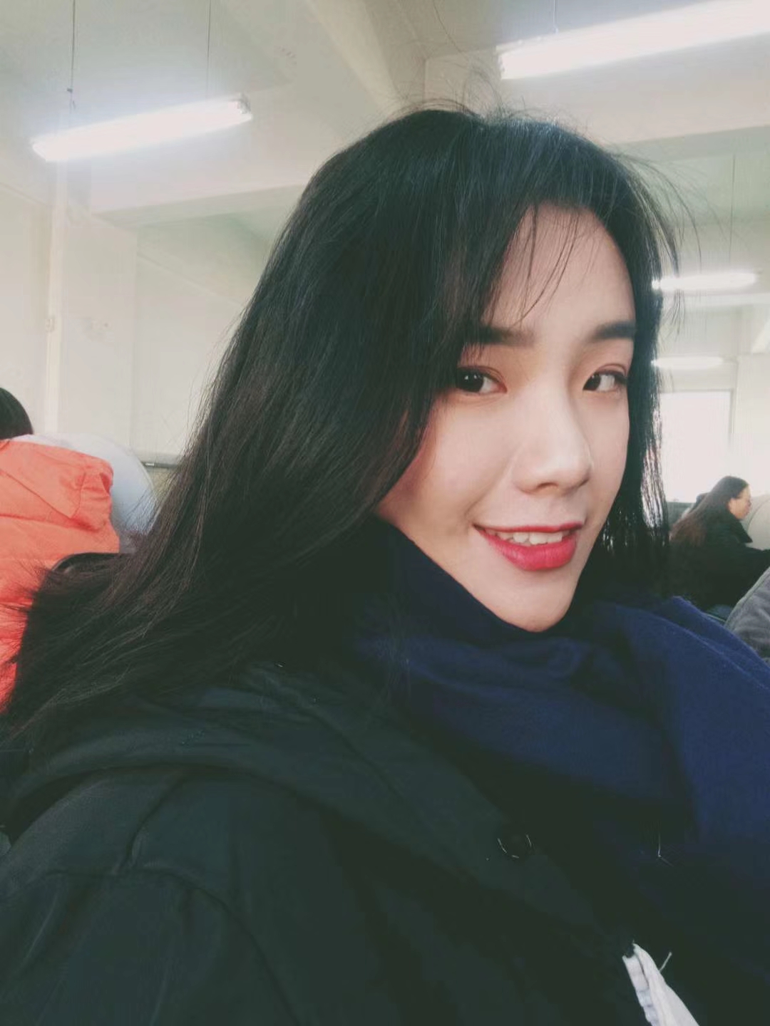 闫教员 照片