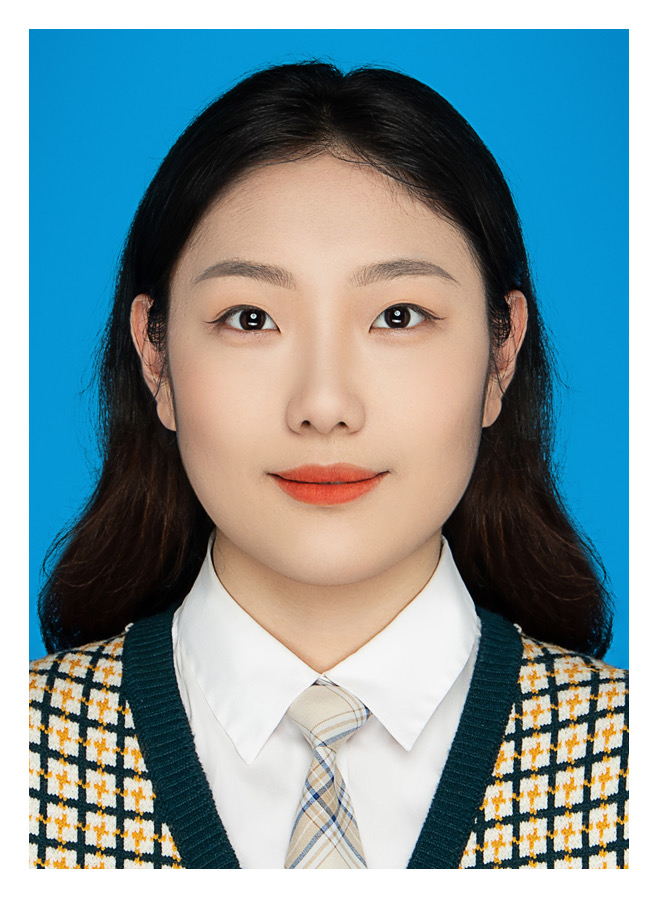 李教员 照片
