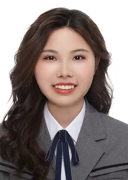 王教员 照片