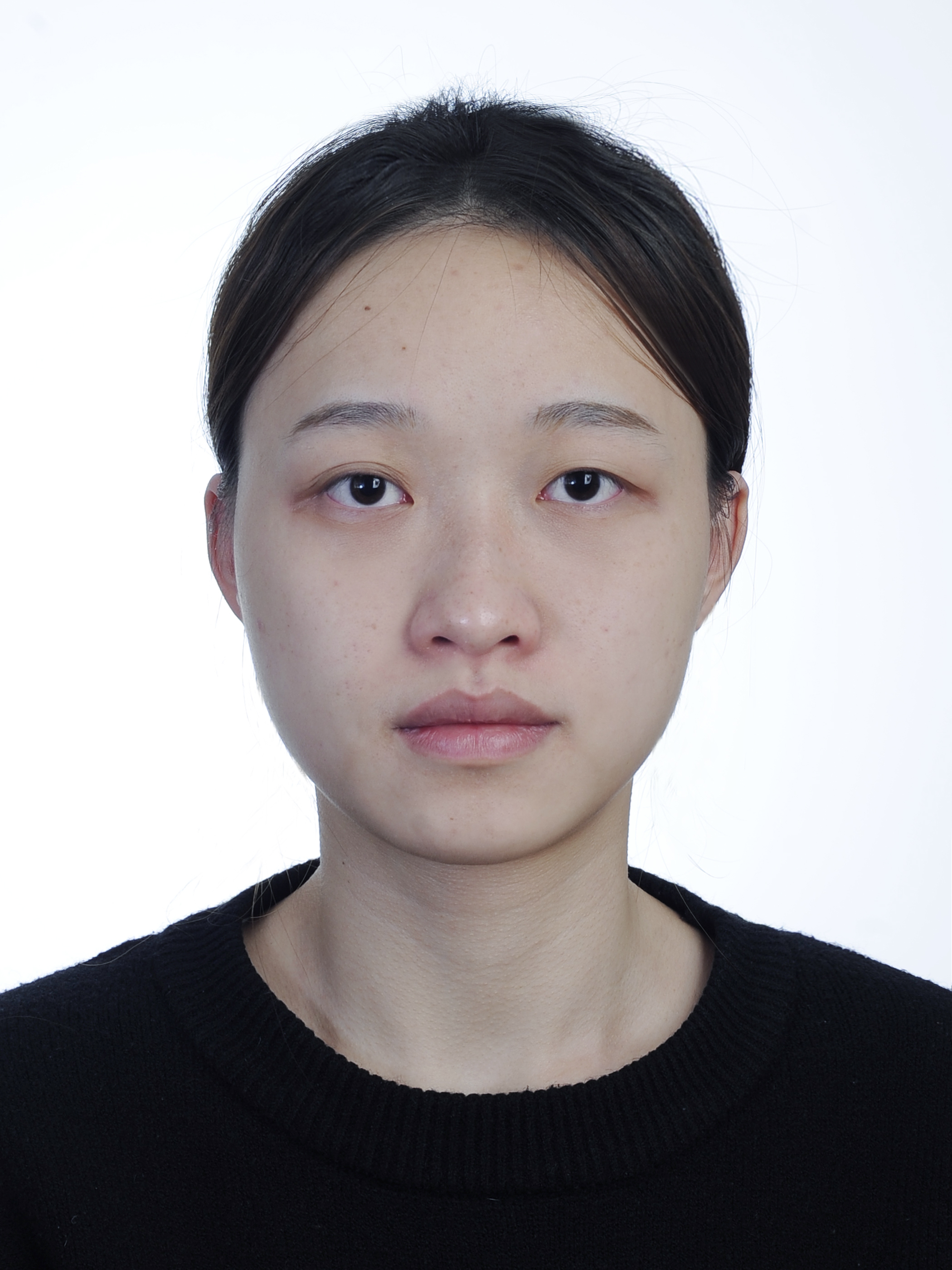 李教员 照片