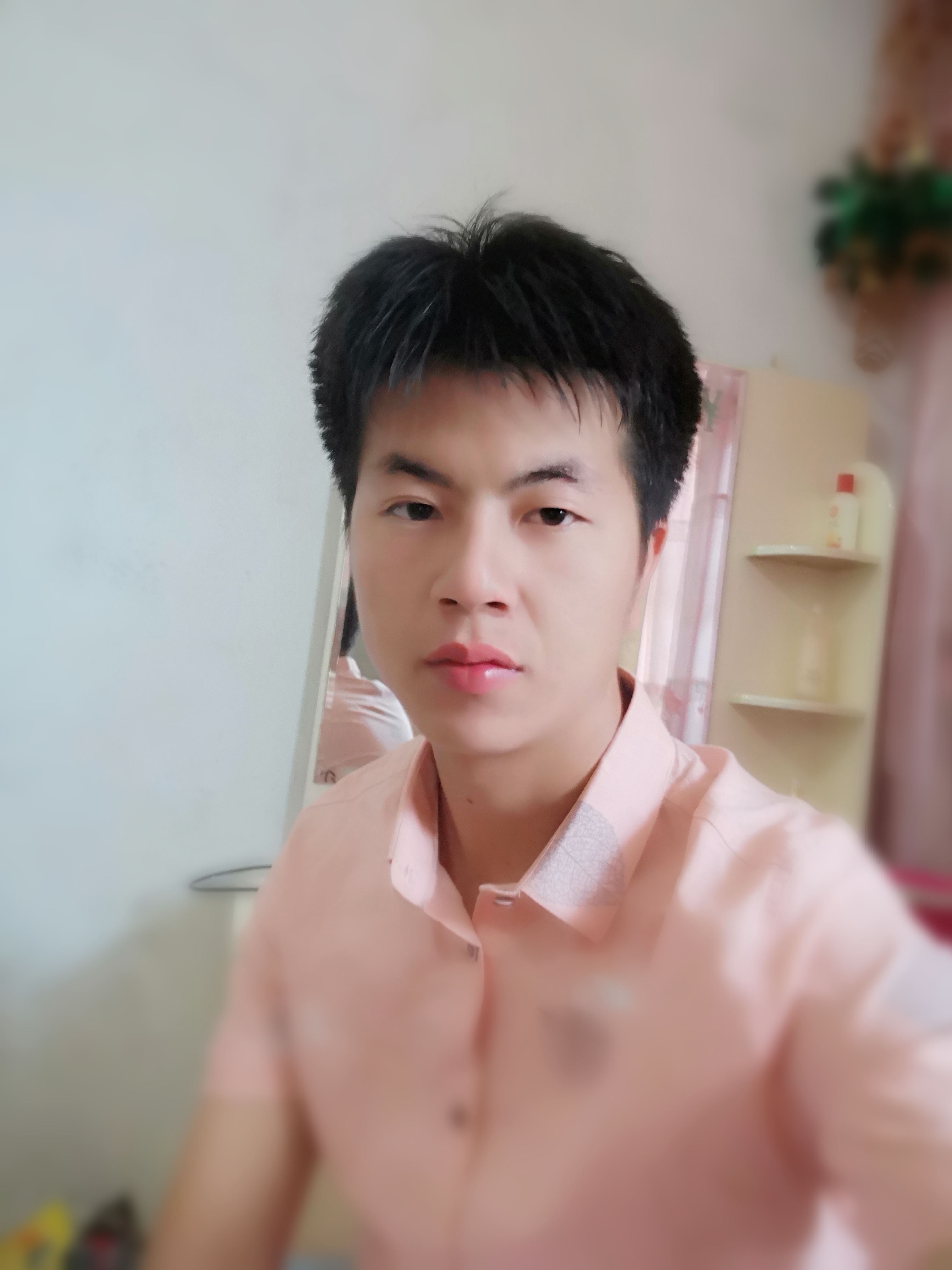 任教员 照片