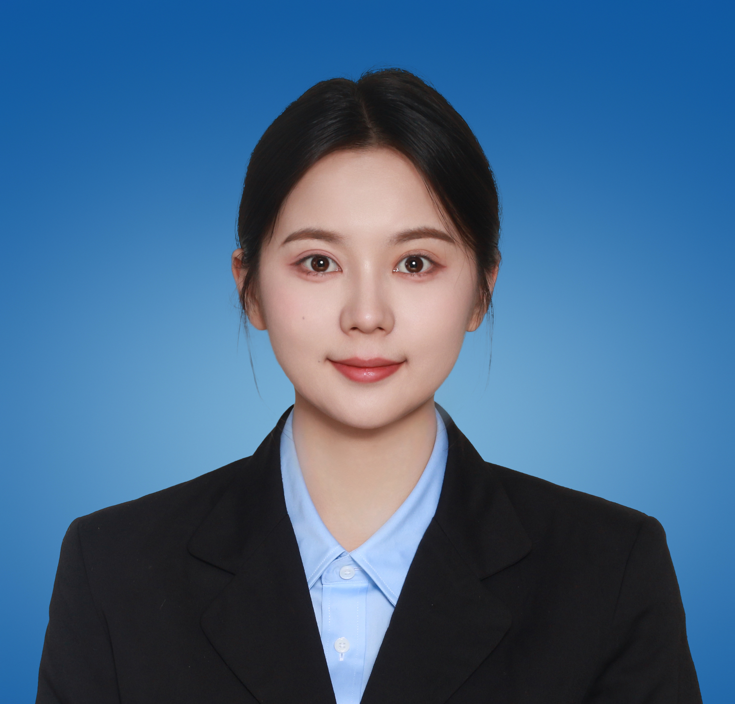 娜教员 照片