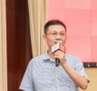 王教员 照片