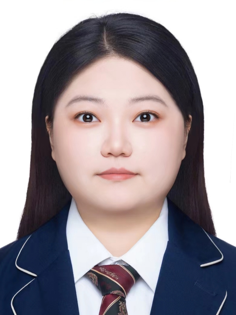 宁教员 照片