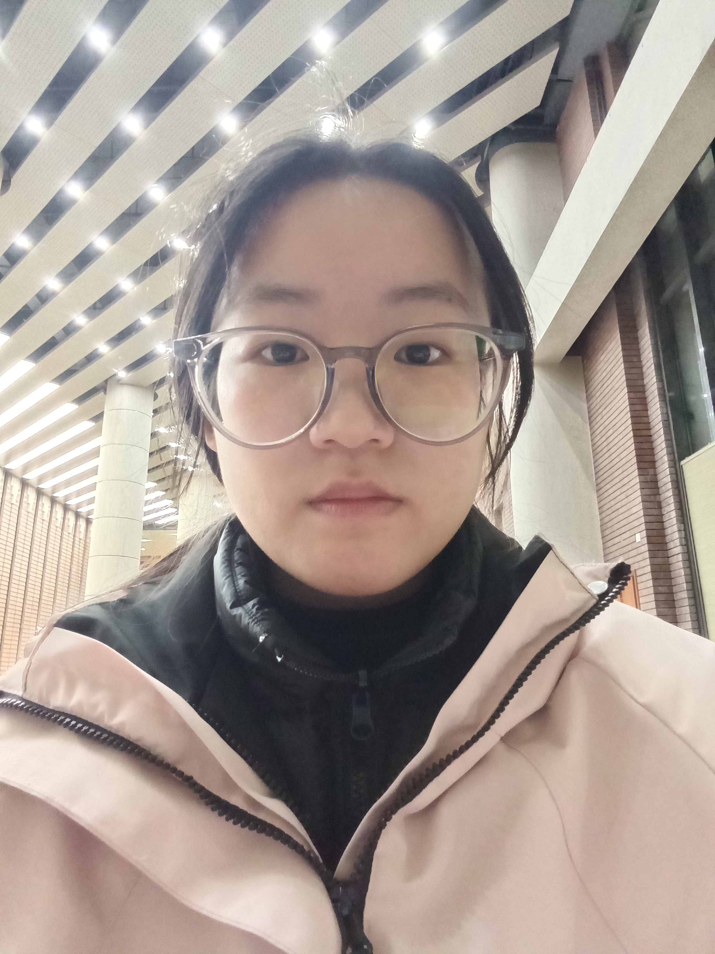 吴教员 照片