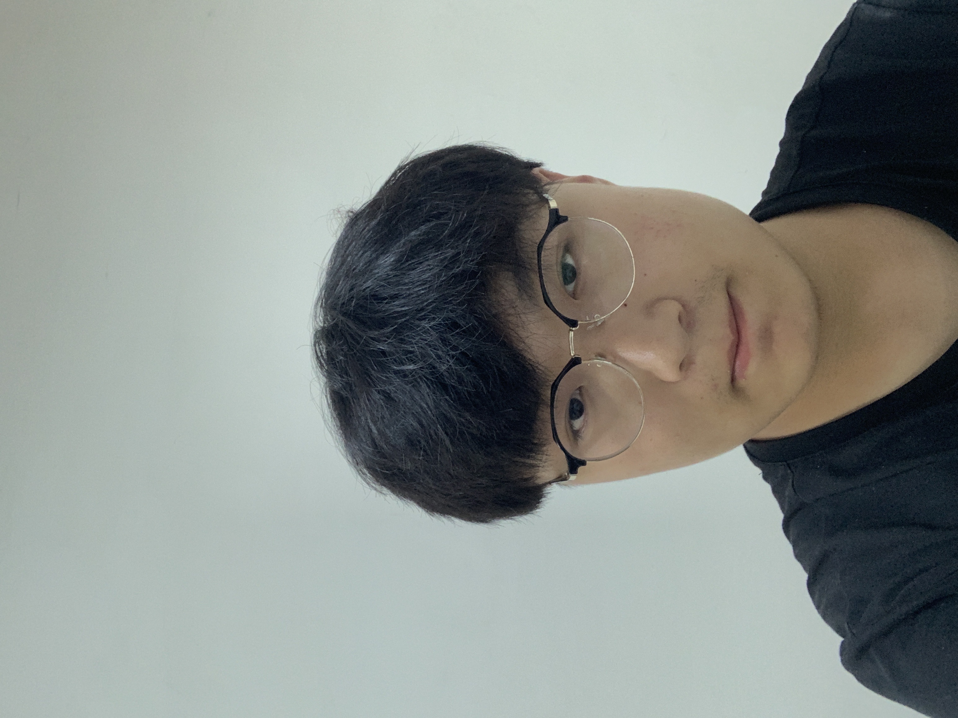 李教员 照片