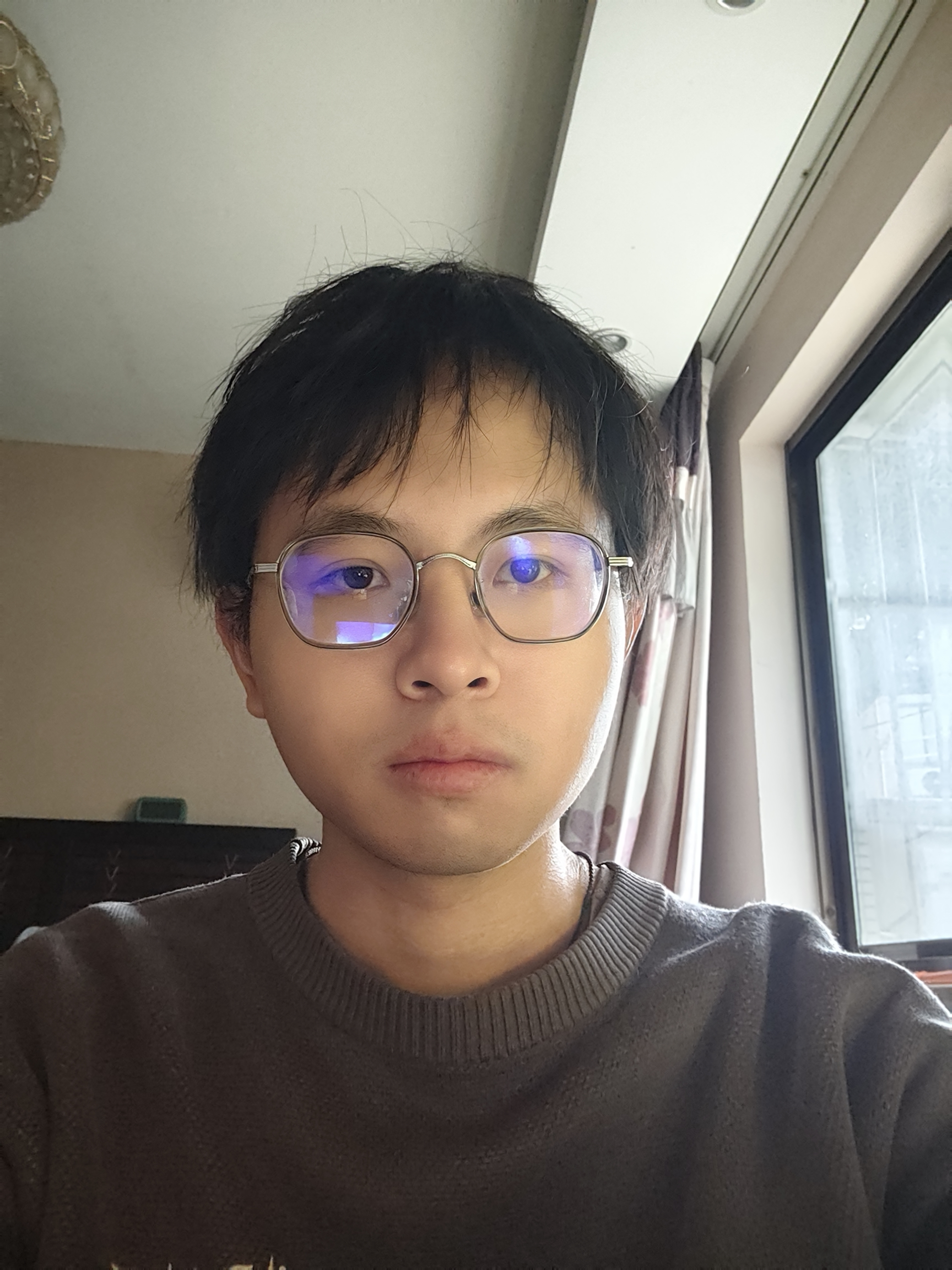 俞教员 照片