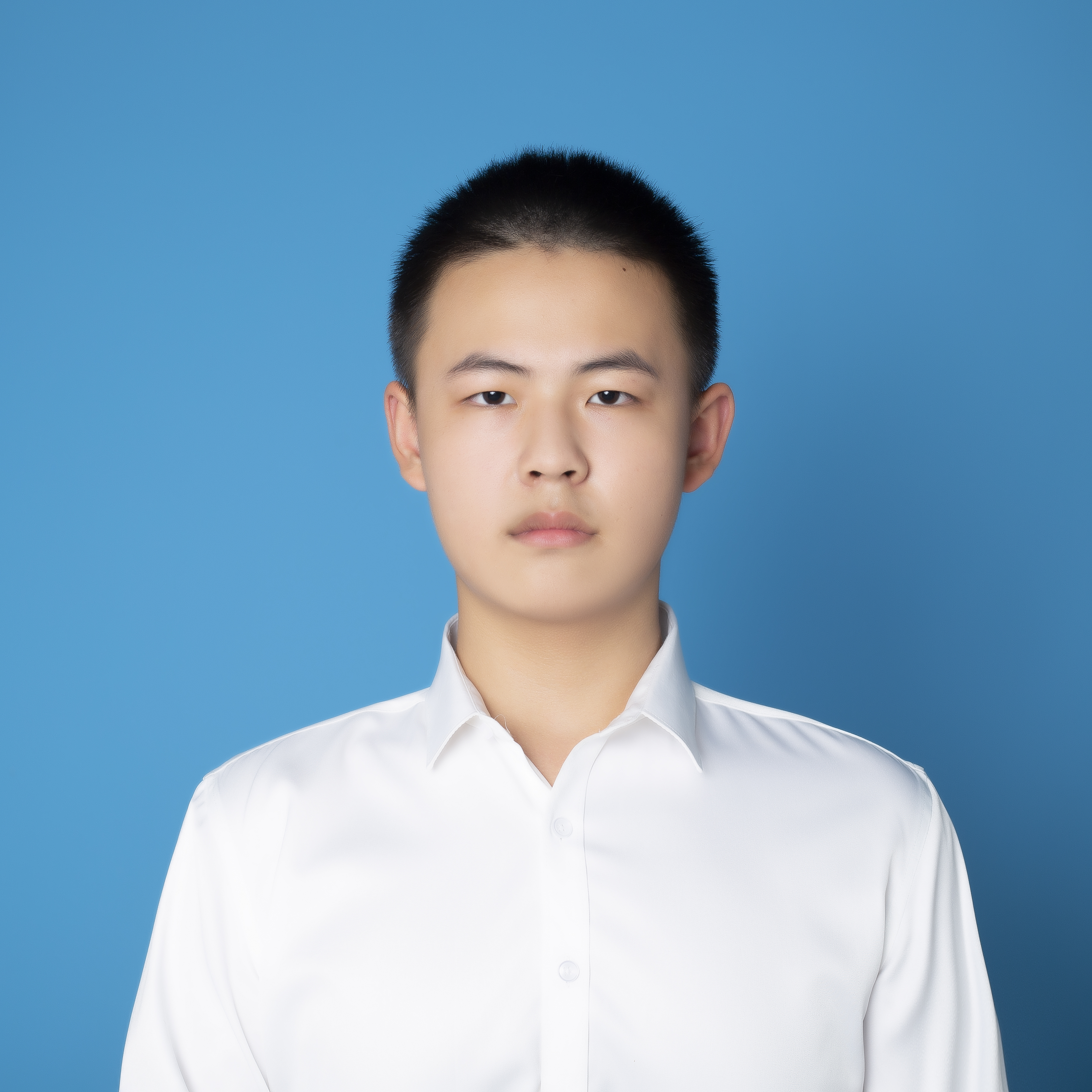 王教员 照片