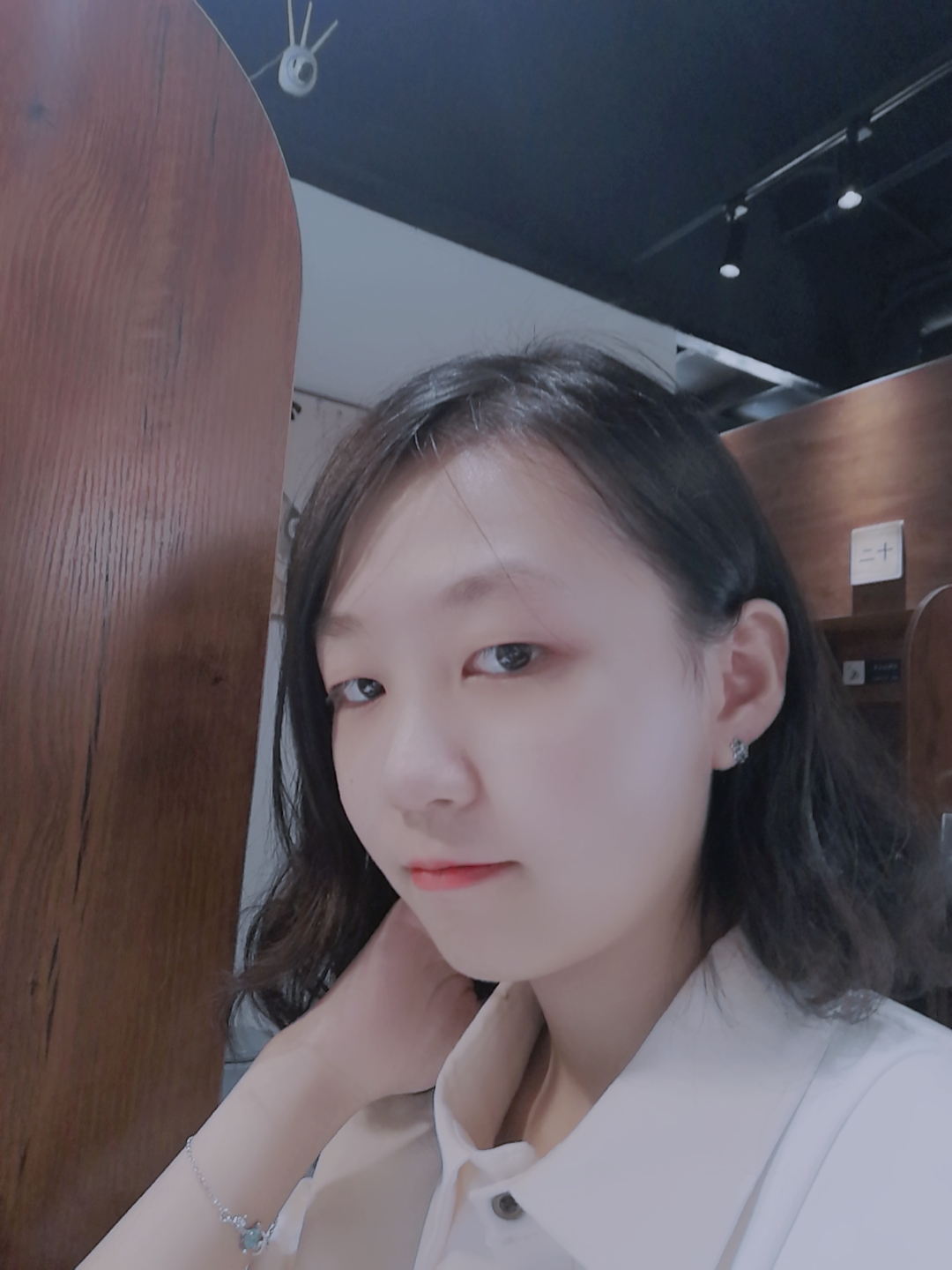 陈教员 照片