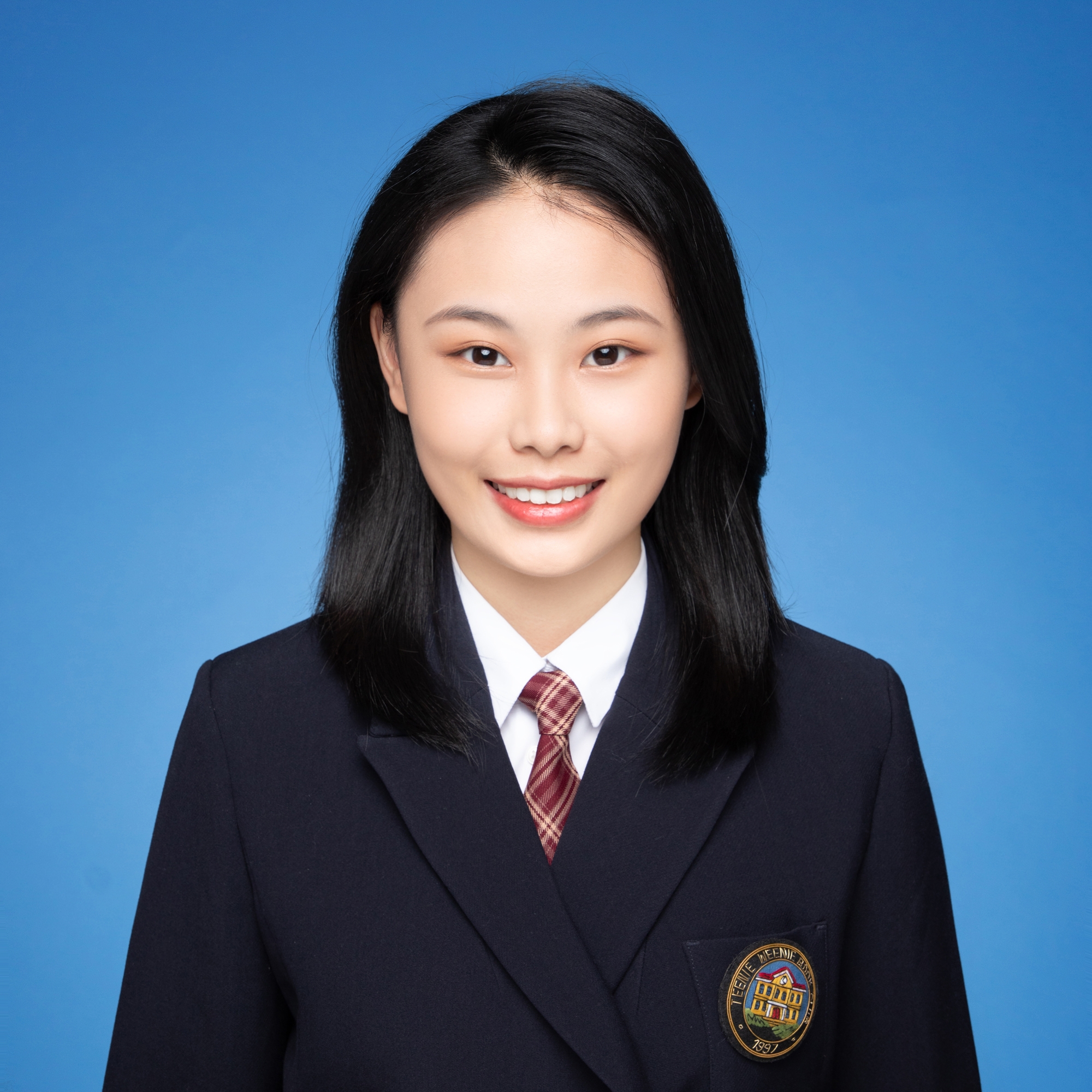 田教员 照片