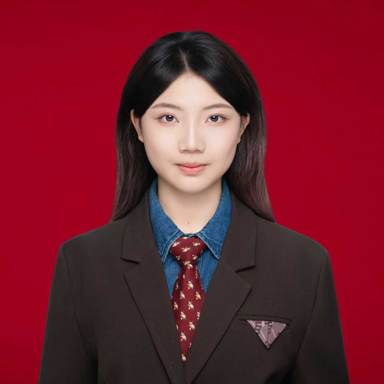 倪教员 照片