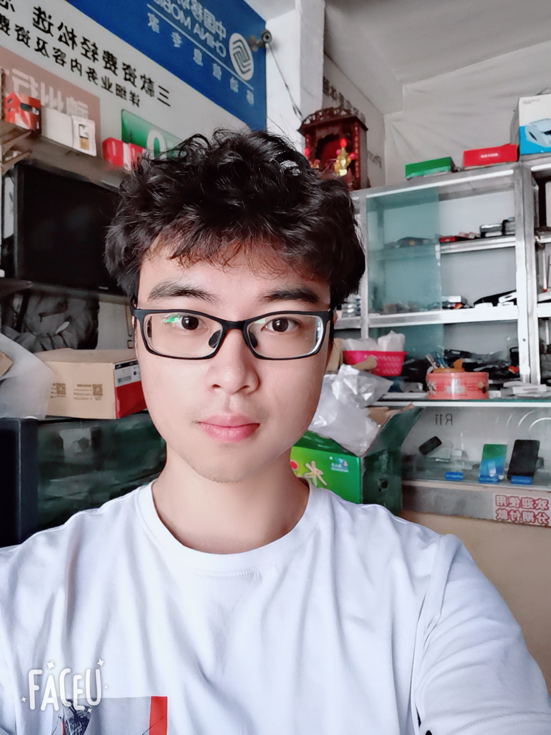 庄教员 照片
