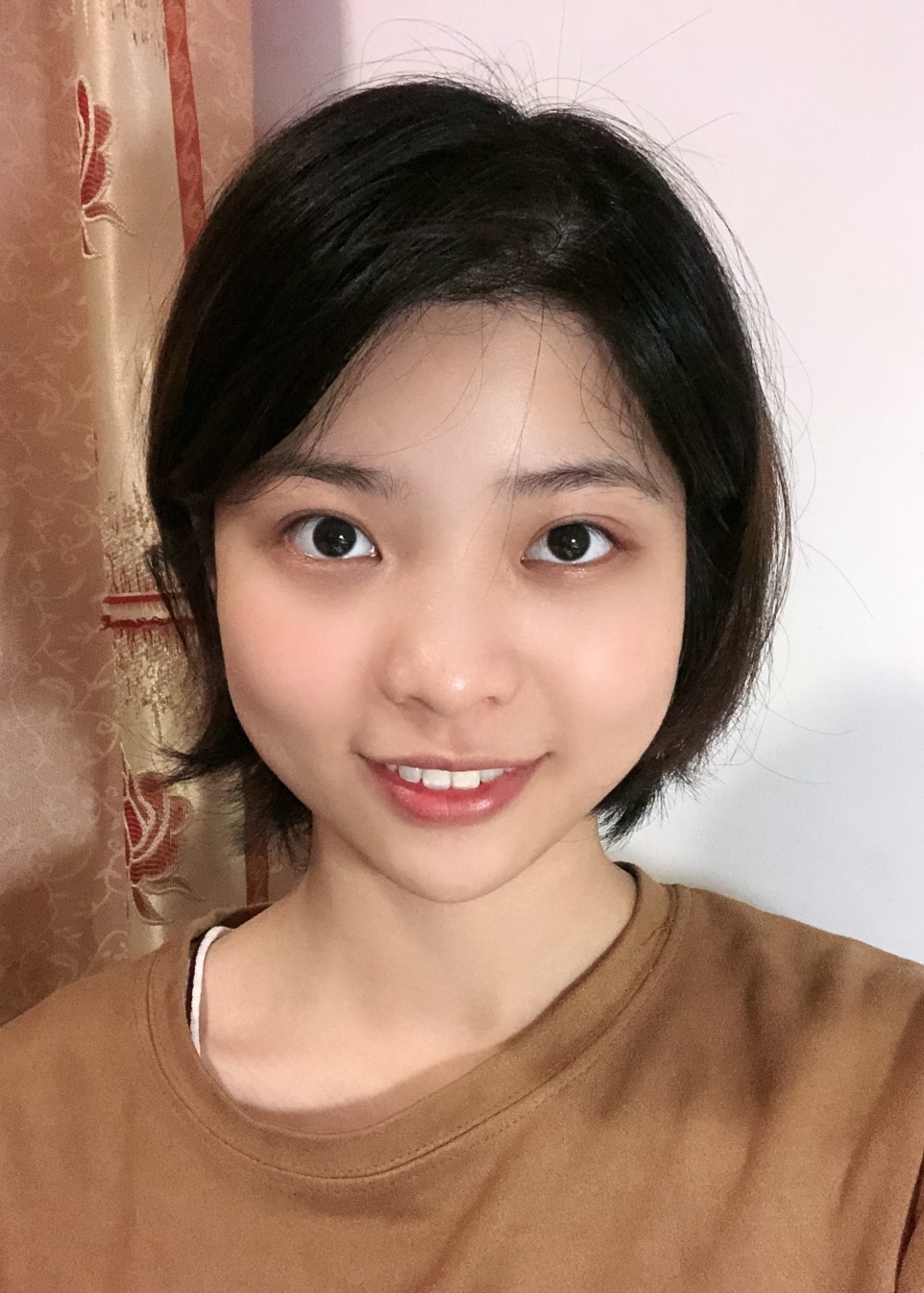 汤教员 照片
