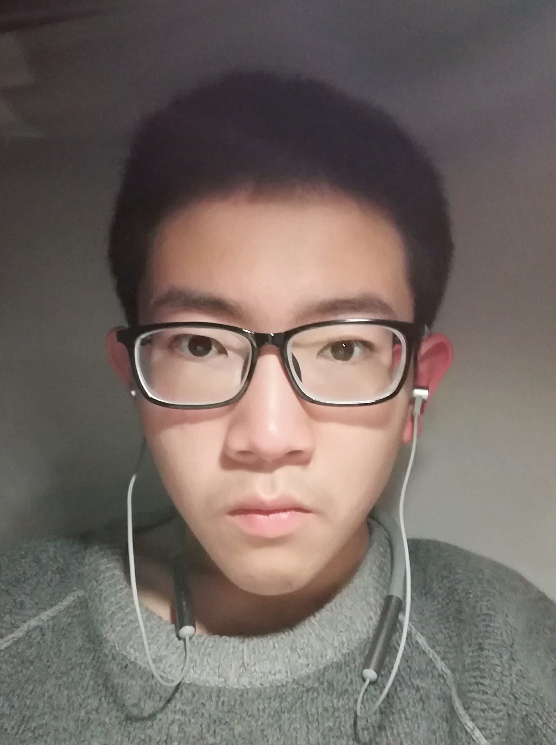 周教员 照片