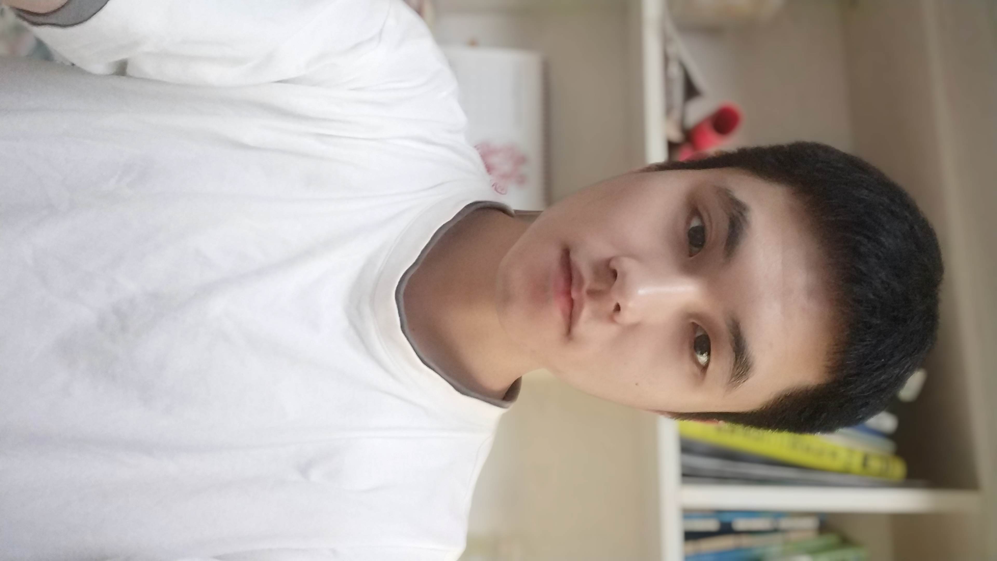 周教员 照片