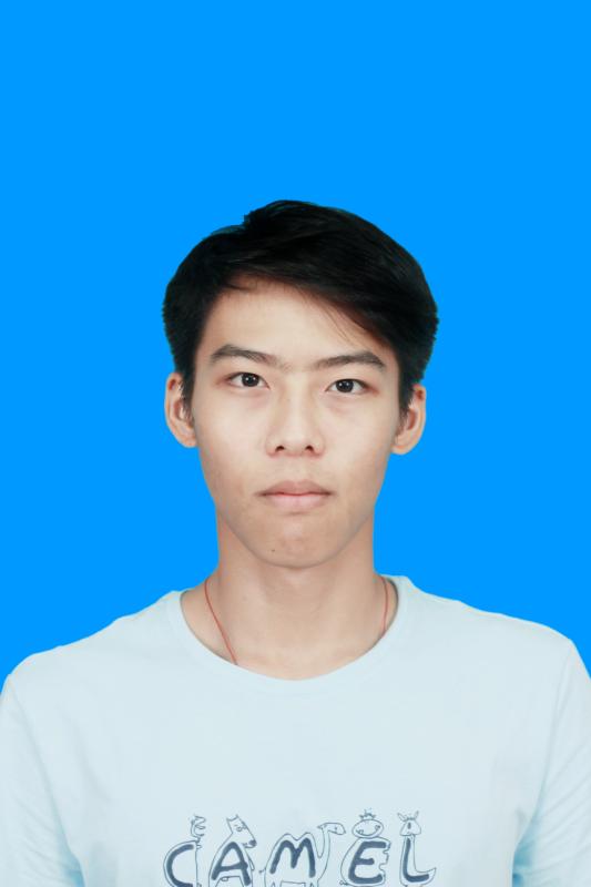 李教员 照片