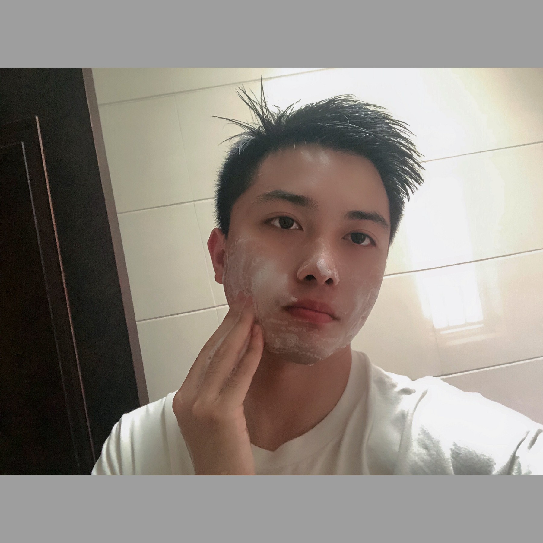 帅教员 照片