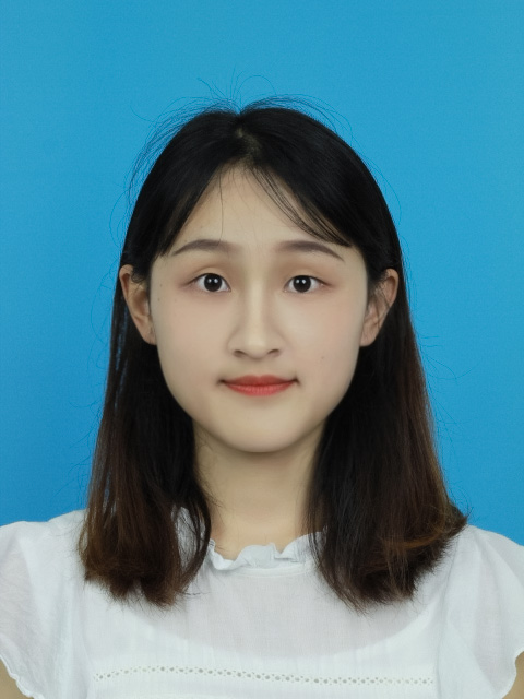李教员 照片