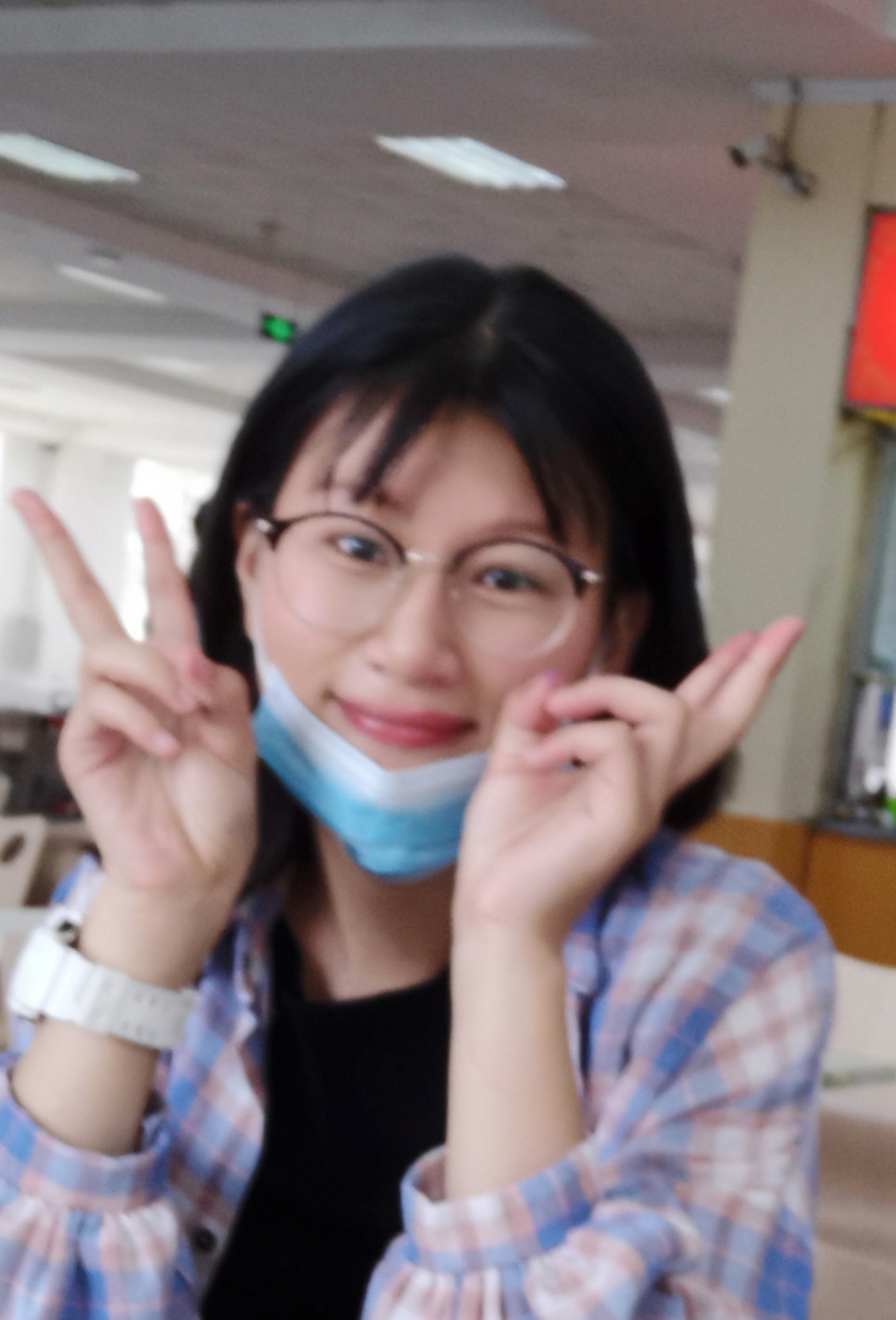 李教员 照片