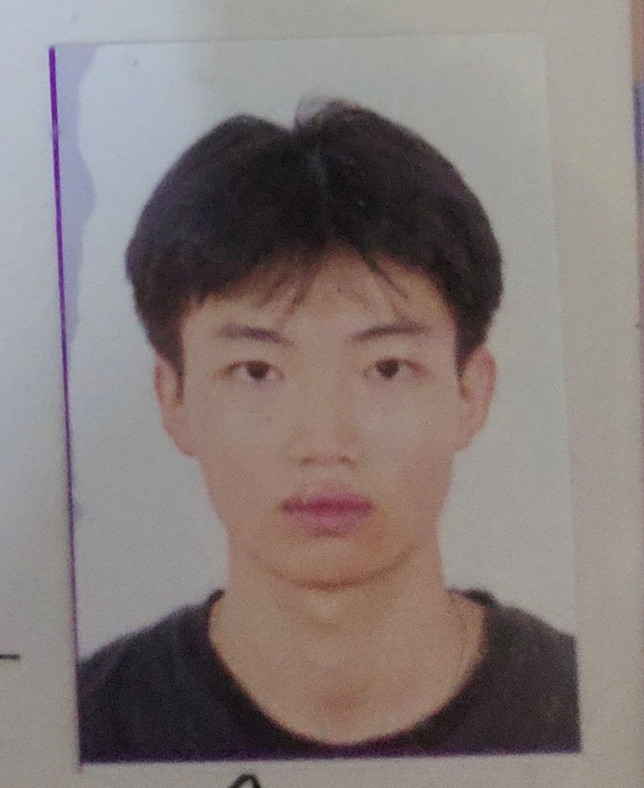 吴教员 照片