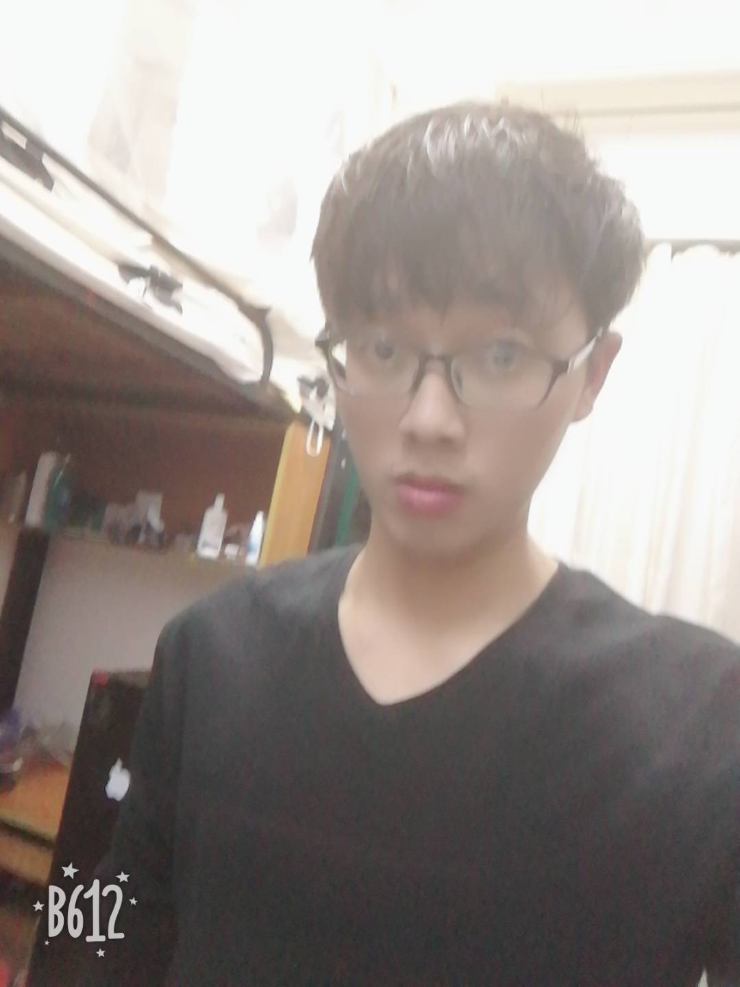 吴教员 照片