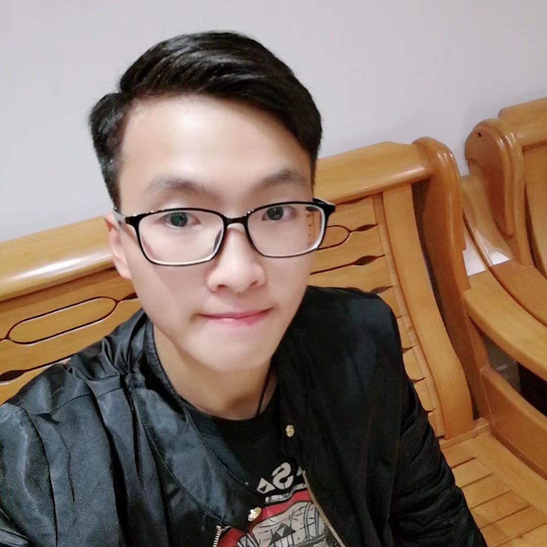 郑教员 照片