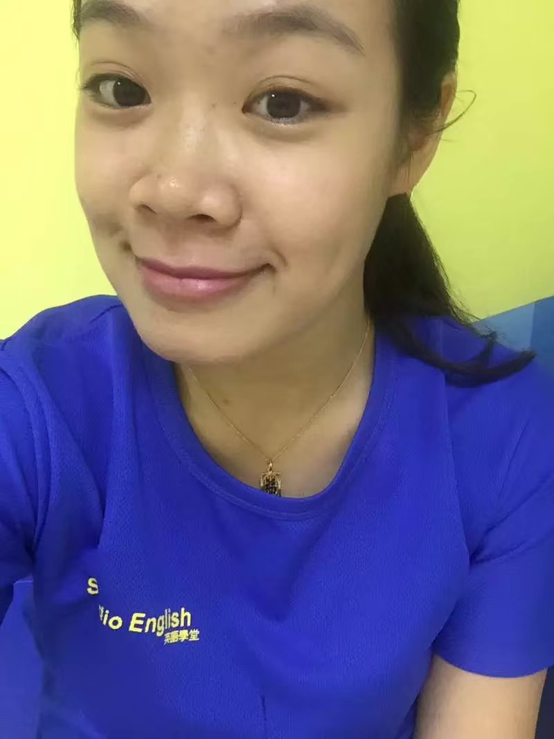 陈教员 照片