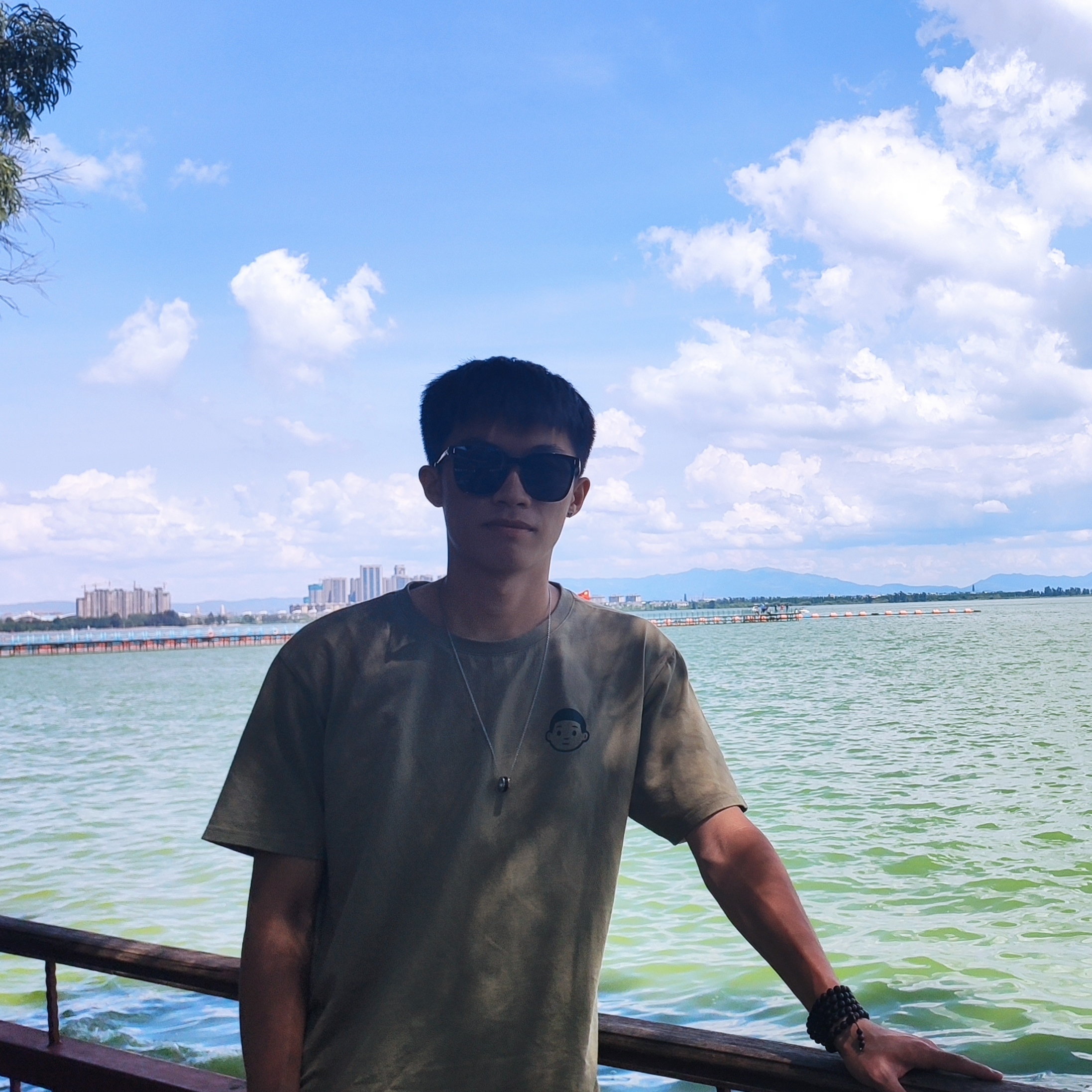 蔡教员 照片