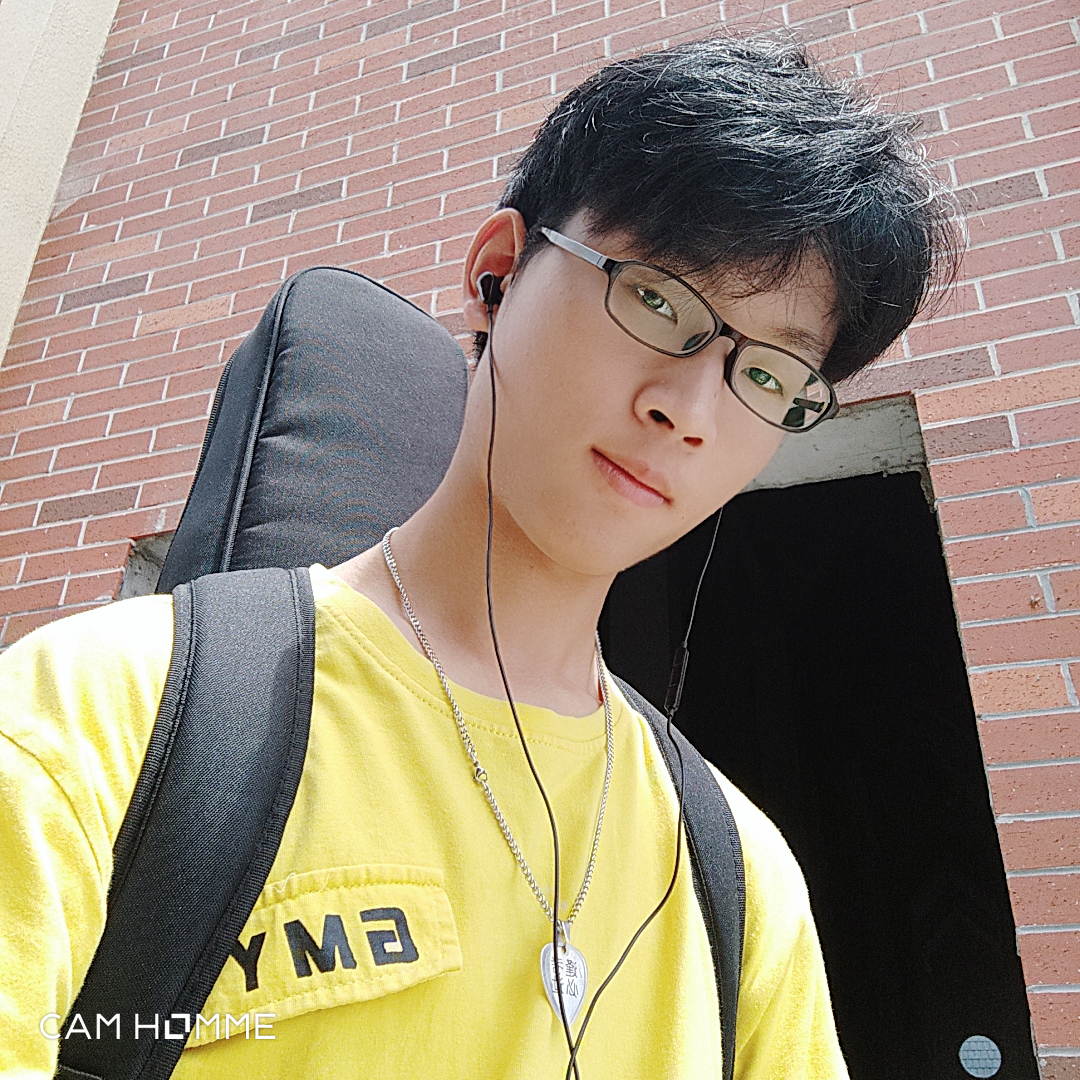 鲁教员 照片