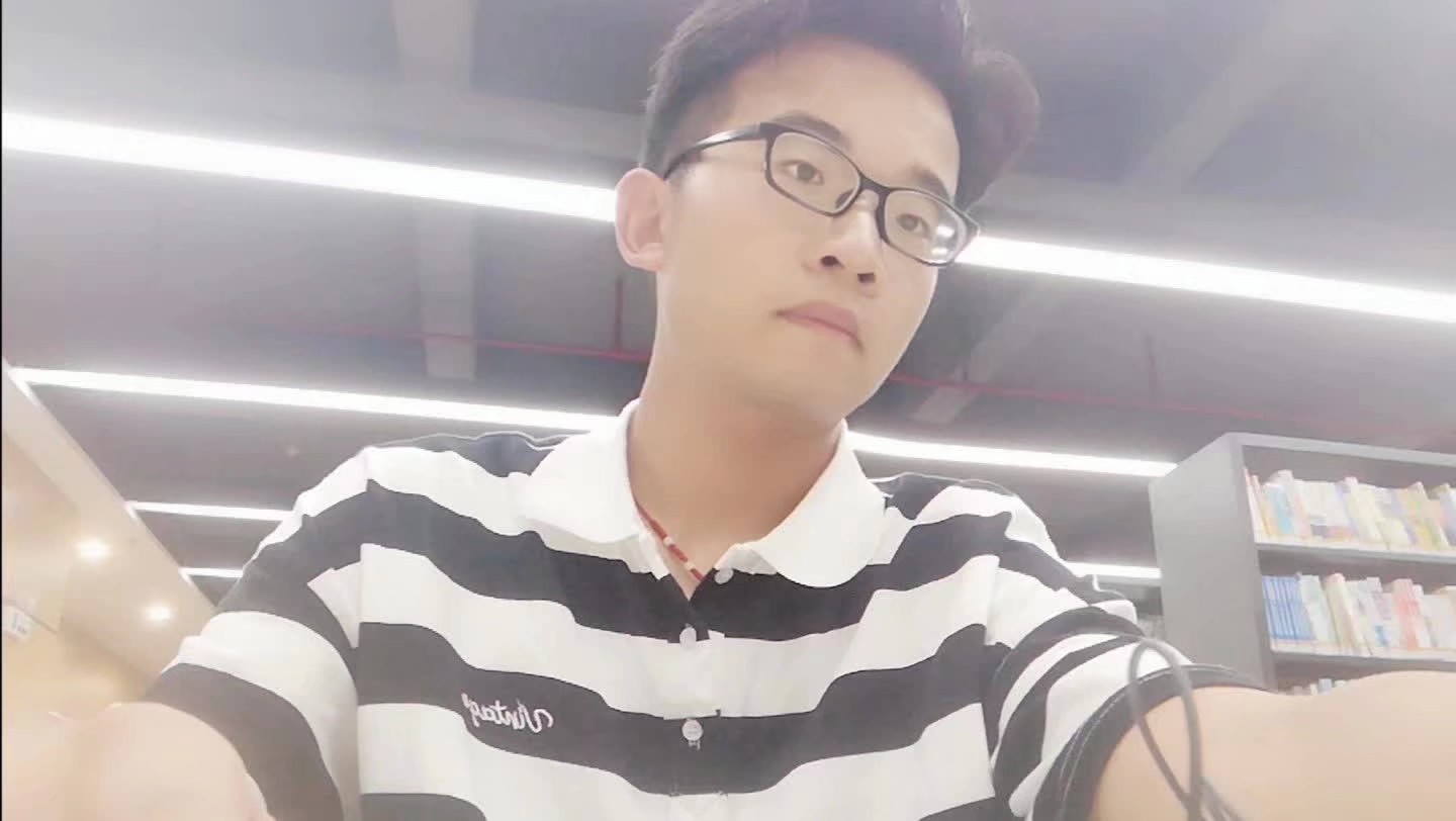 郭教员 照片