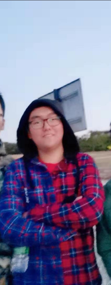 王教员 照片