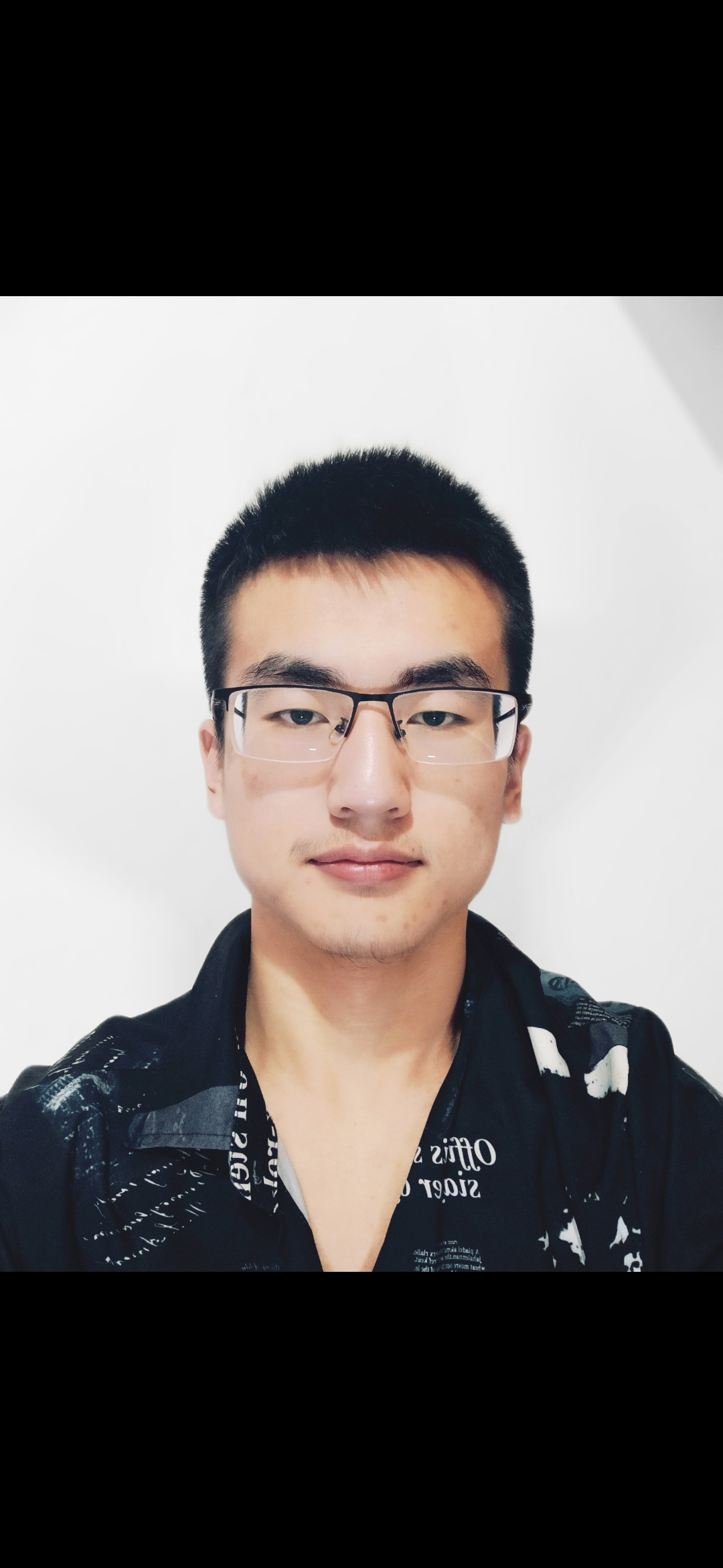 王教员 照片