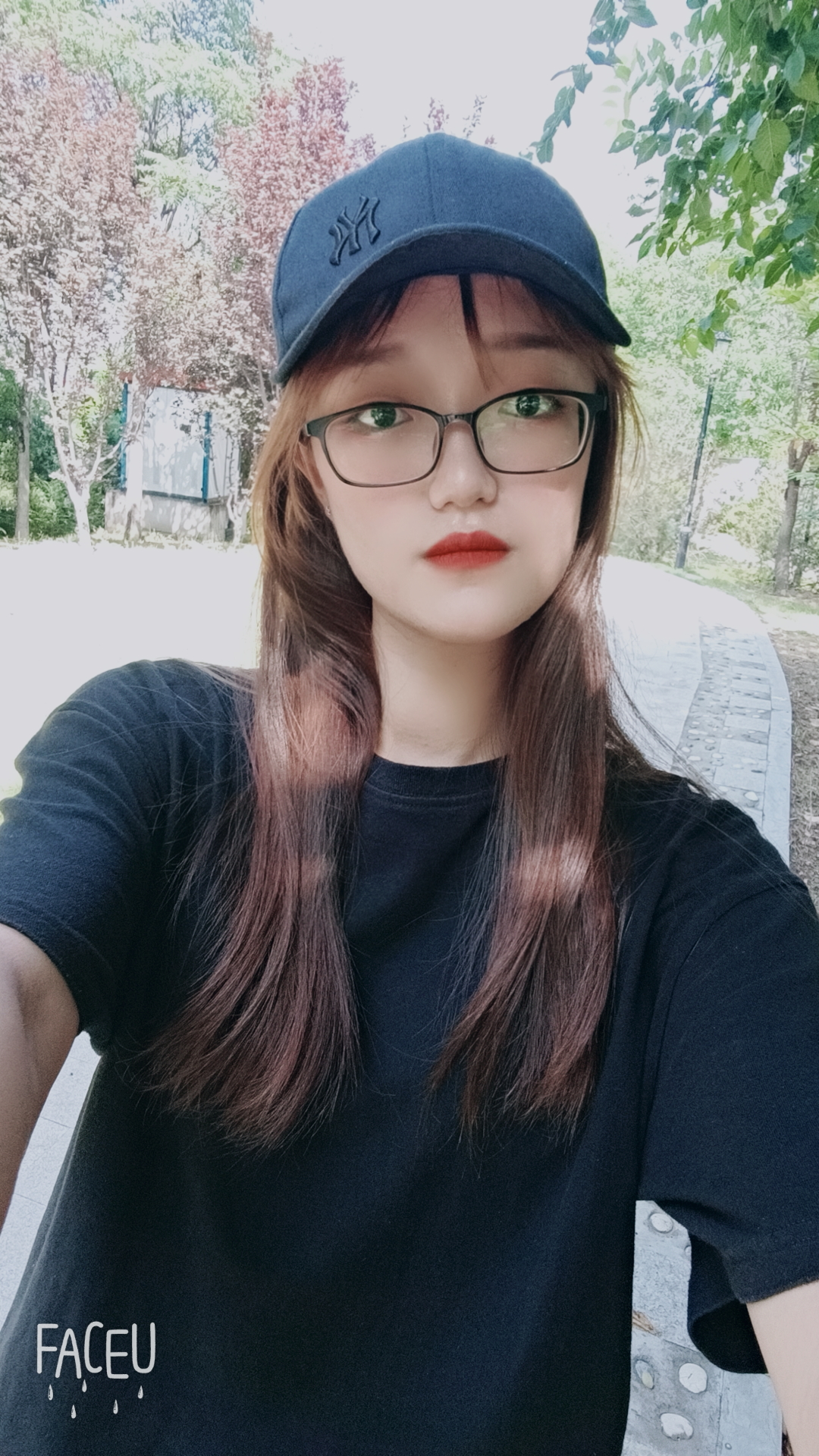 张教员 照片