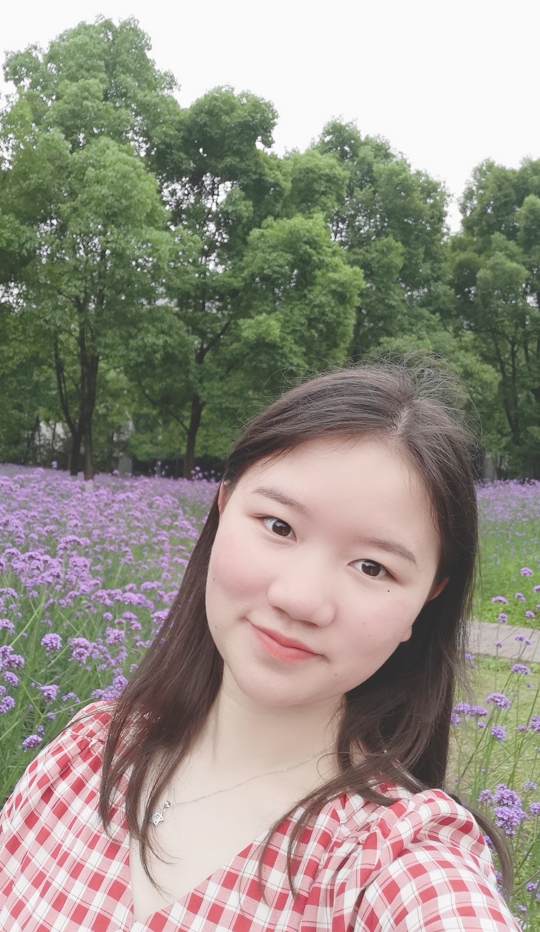 陈教员 照片