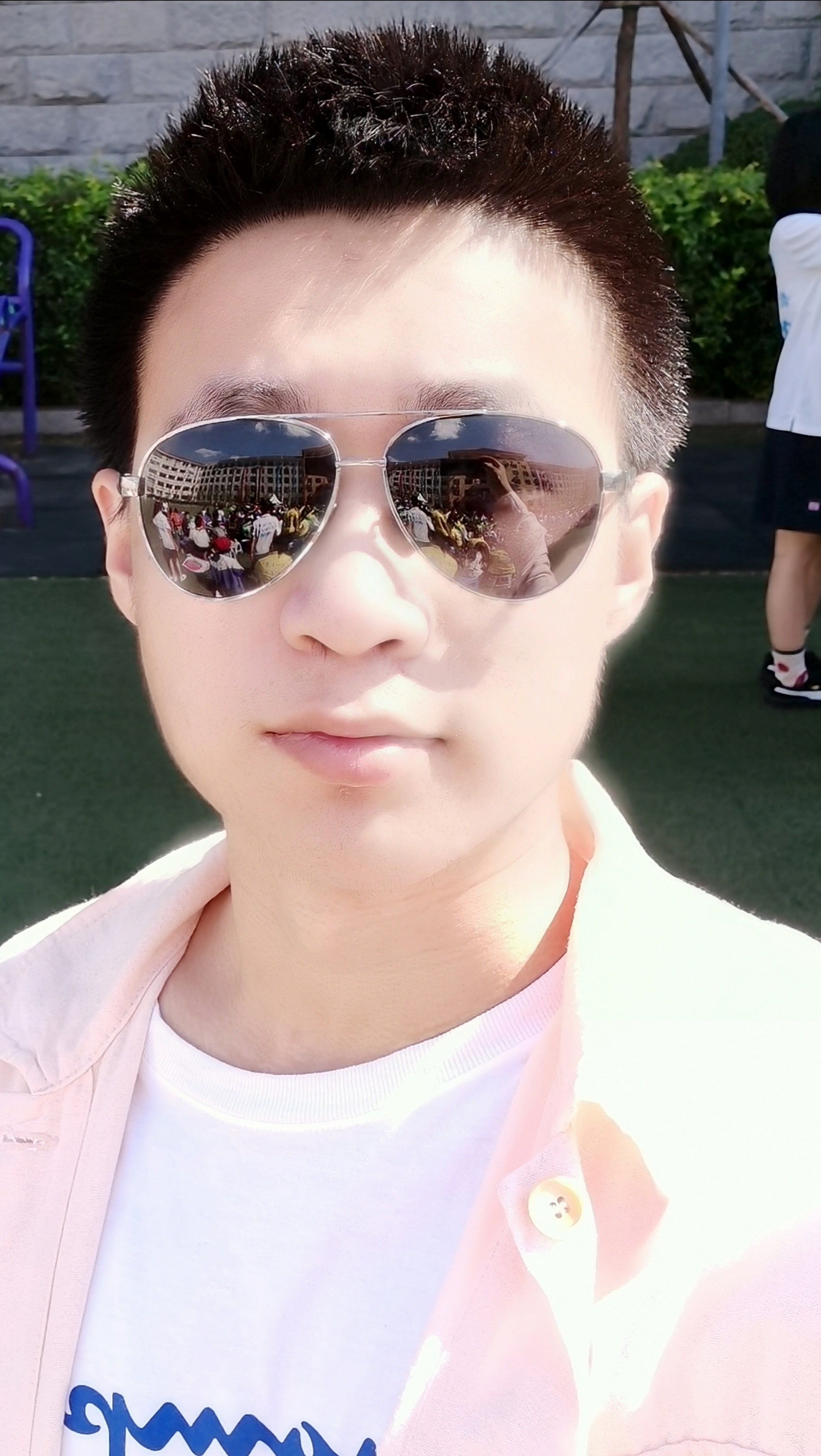 刘教员 照片